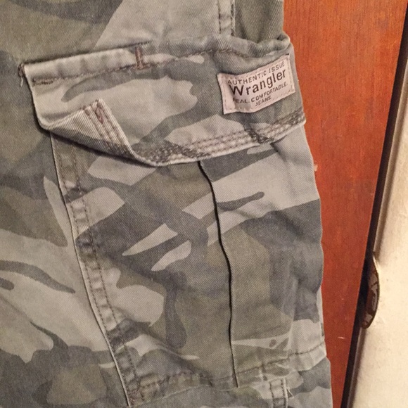 GREAT CONDITION‼️ NEW LISTING‼️ - Picture 4 of 6